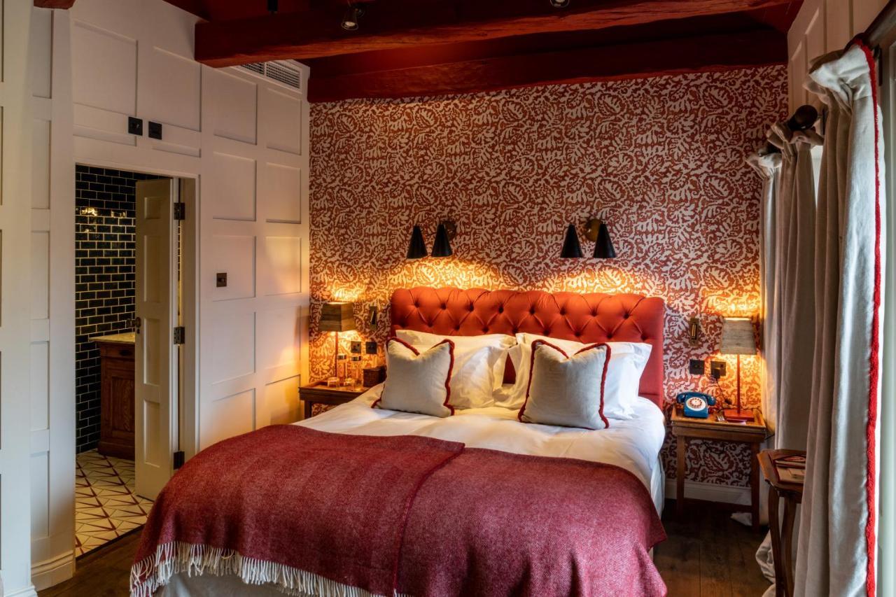 The Double Red Duke, Cotswolds Hotel Witney Exterior photo