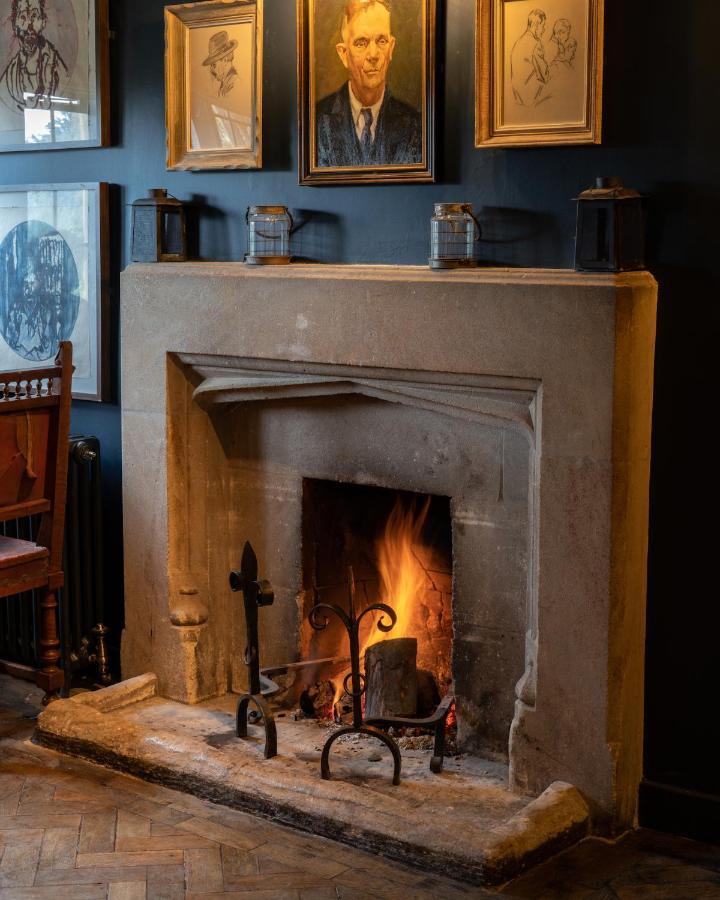 The Double Red Duke, Cotswolds Hotel Witney Exterior photo