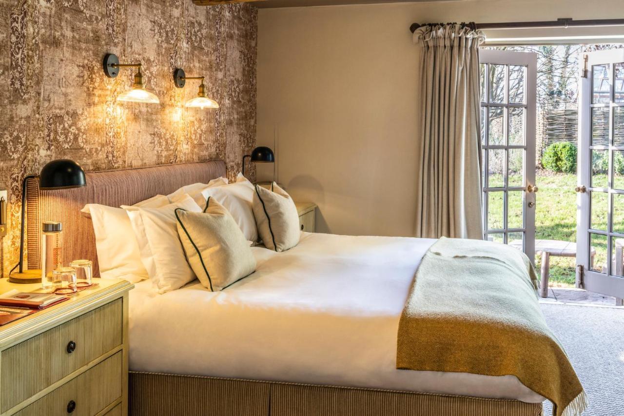 The Double Red Duke, Cotswolds Hotel Witney Exterior photo
