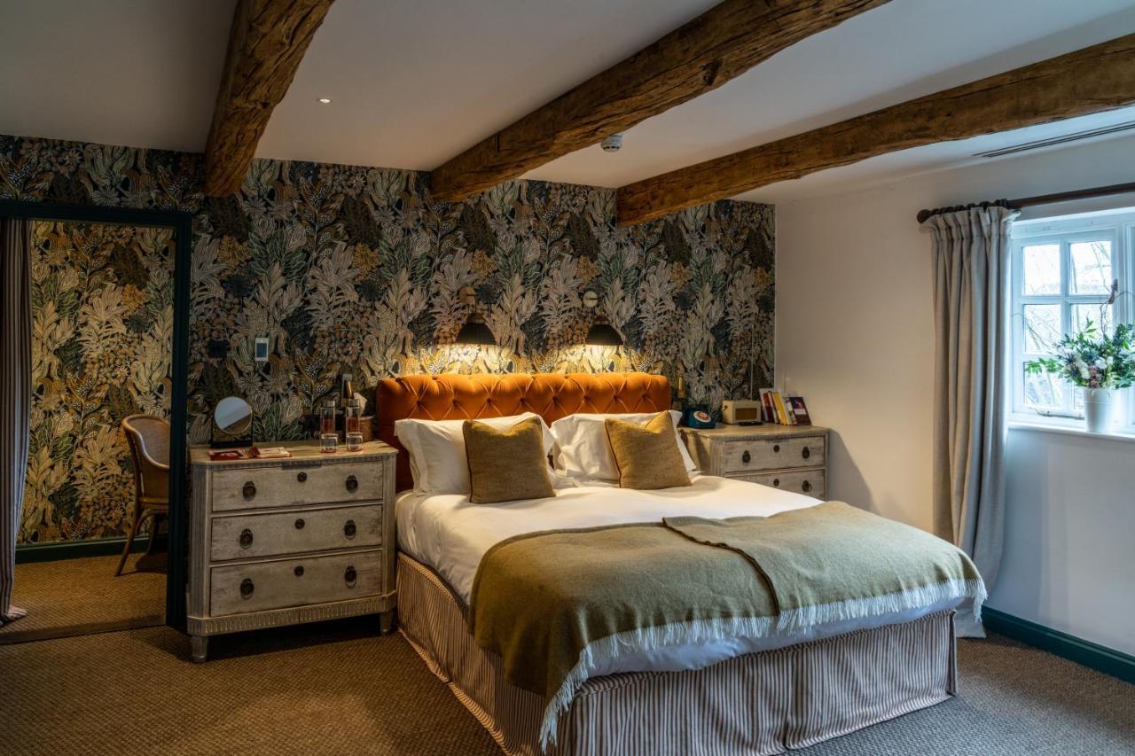 The Double Red Duke, Cotswolds Hotel Witney Exterior photo